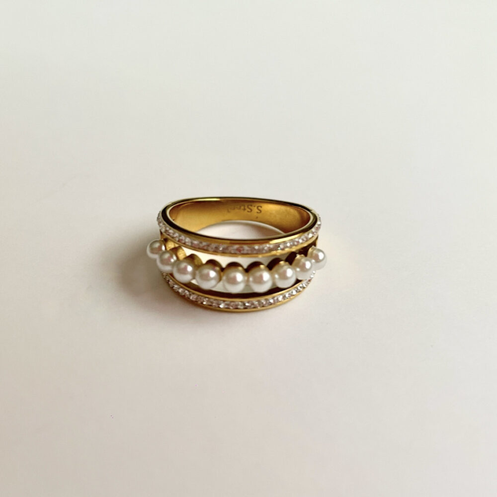 SOFT PEARL Ring