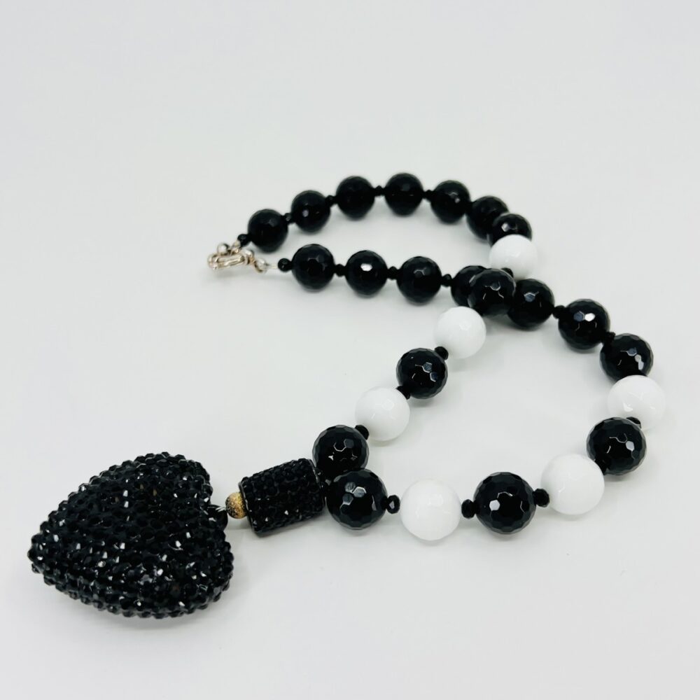 black&white heart