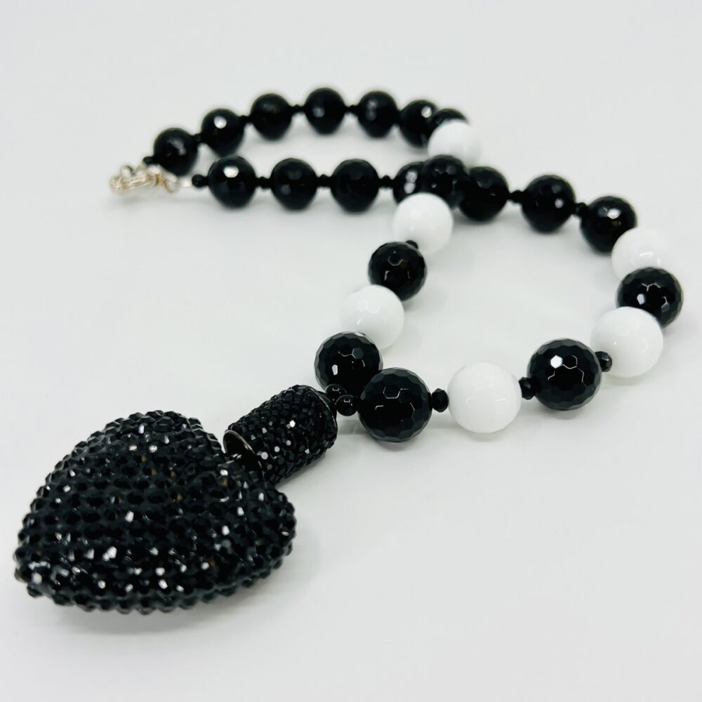 black&white heart