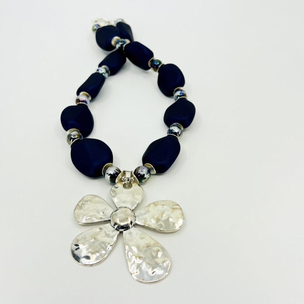 DARK BLUE FLOWER