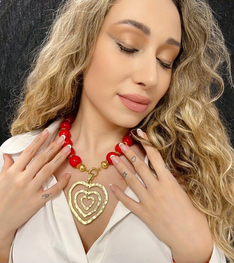 red heart&leaf
