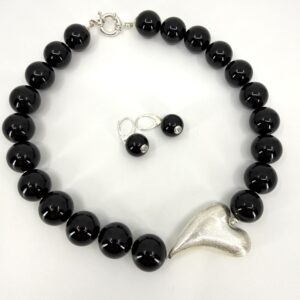 Midnight heart Midnight heart