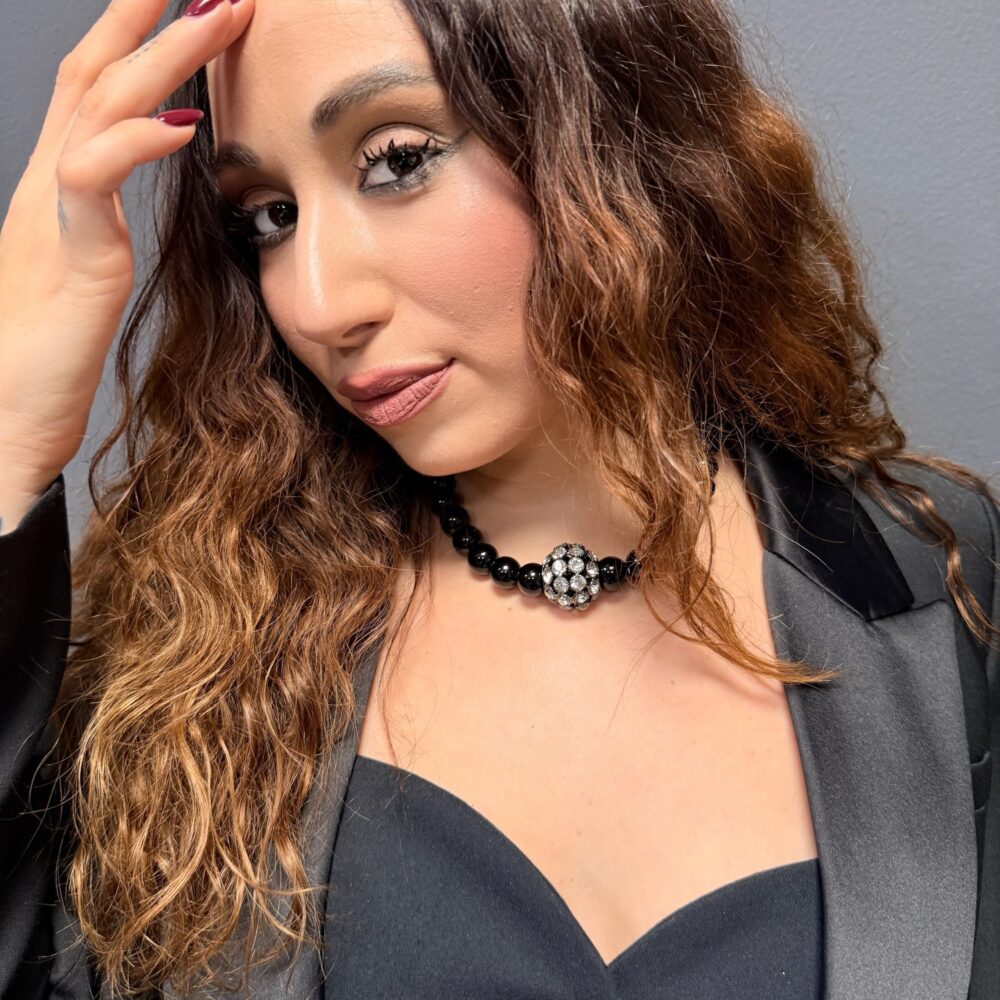 Midnight essence Midnight essence