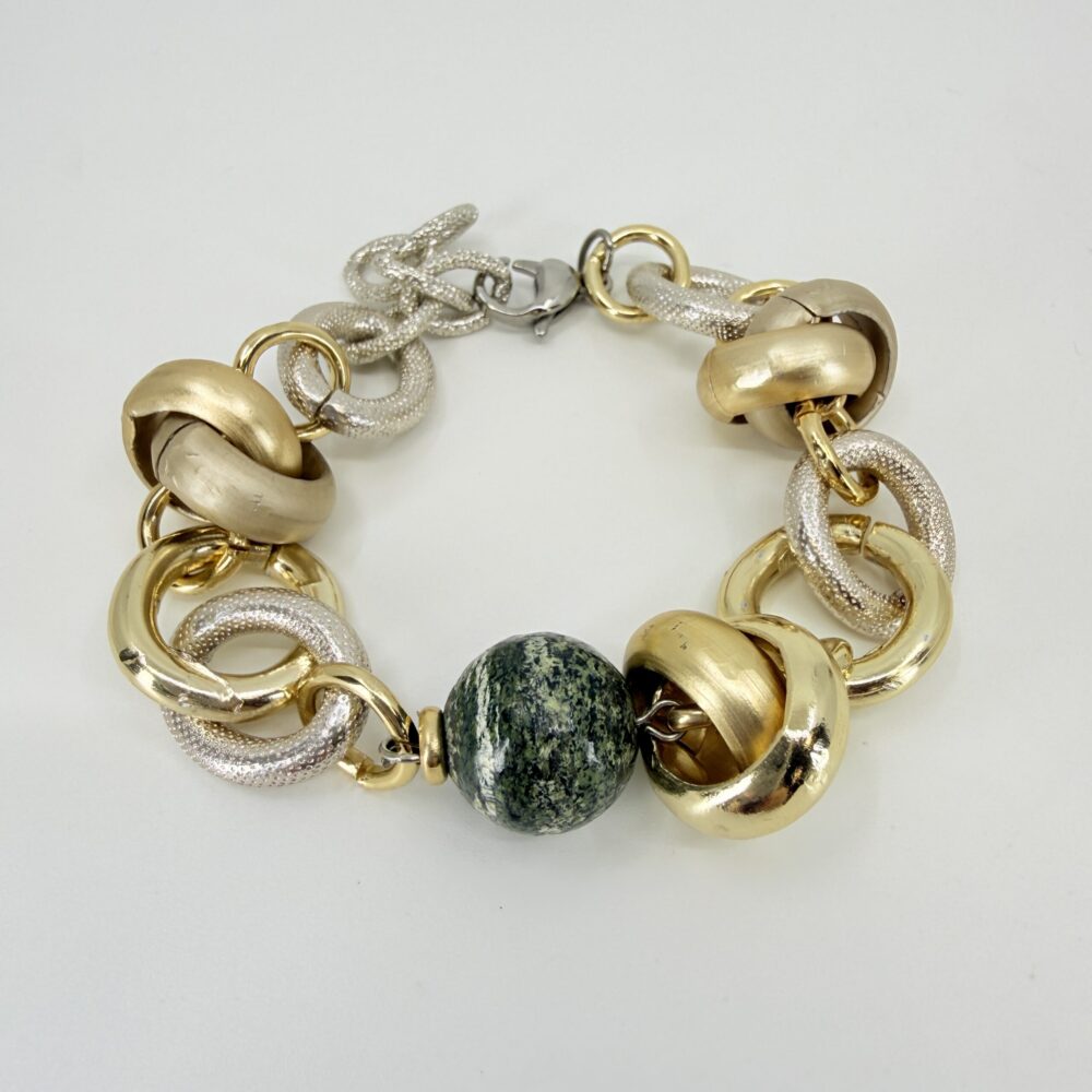 Emerald pearl symphony