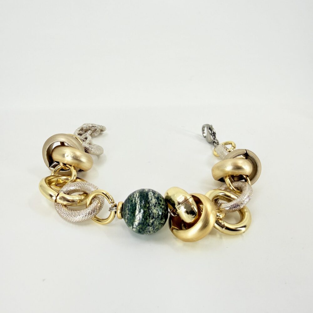 Emerald pearl symphony